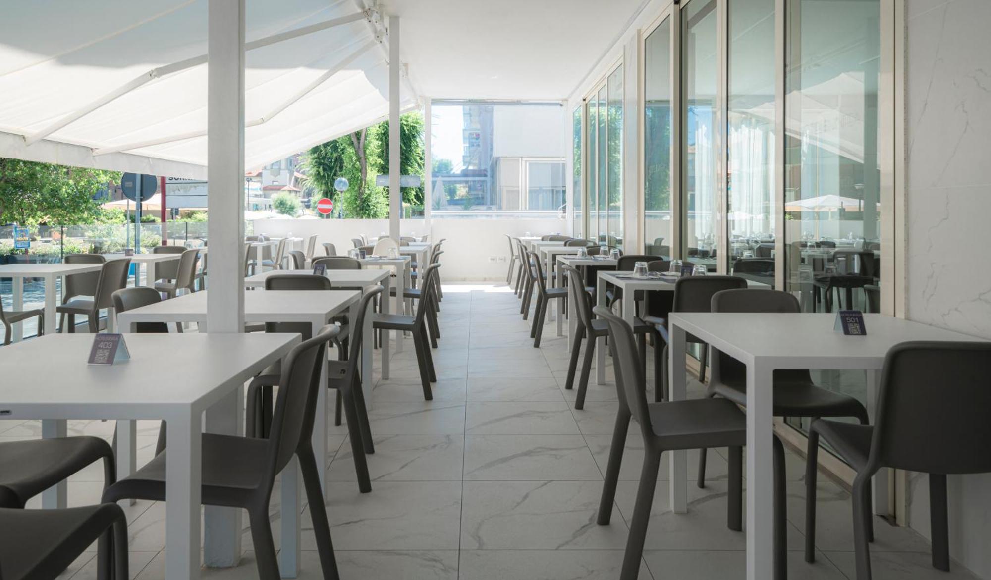 Hotel Ninfea Cattolica Exteriér fotografie