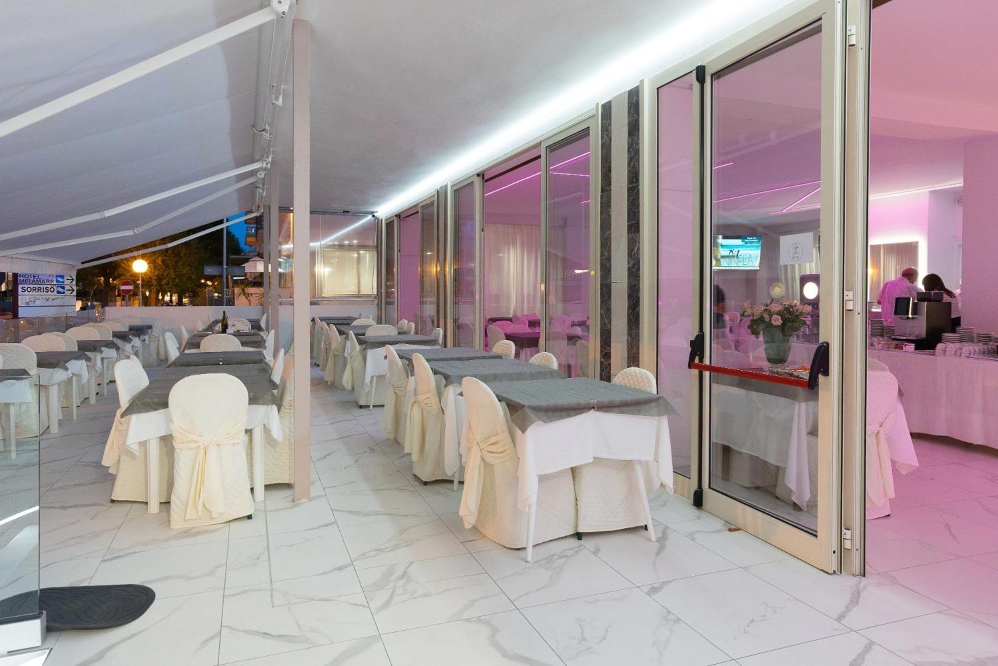Hotel Ninfea Cattolica Exteriér fotografie