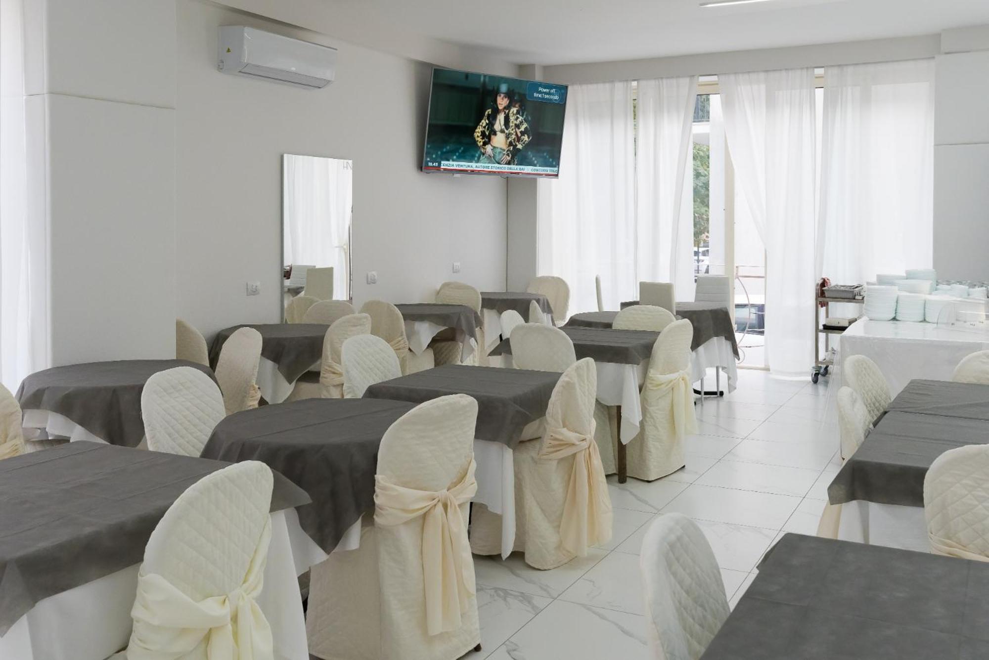Hotel Ninfea Cattolica Exteriér fotografie